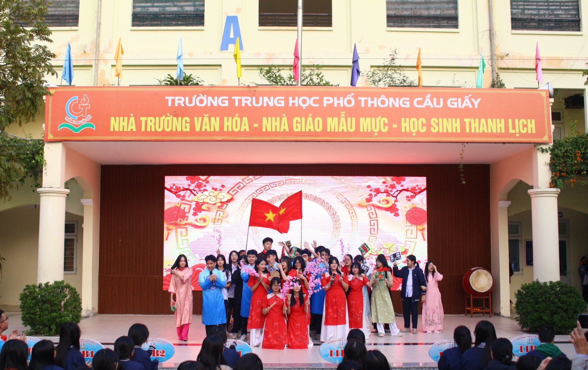 CHUYÊN ĐỀ CHÀO CỜ MỪNG ĐẢNG – MỪNG XUÂN 3/2